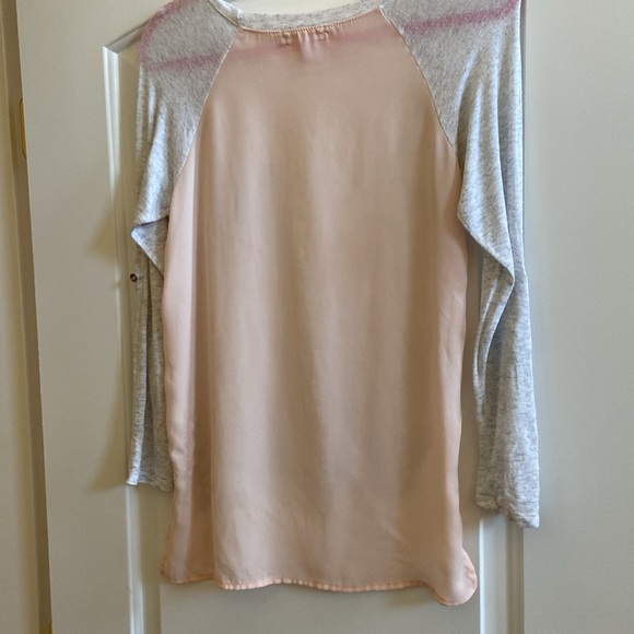 Cute Monteau top in size M - Picture 5 of 6
